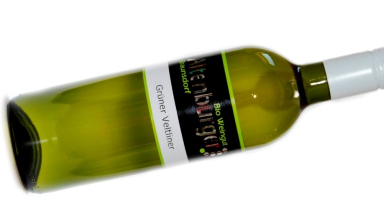 Weinflasche, © Fam. Altenburger Weinflasche Grüner Veltliner von Altenburger.