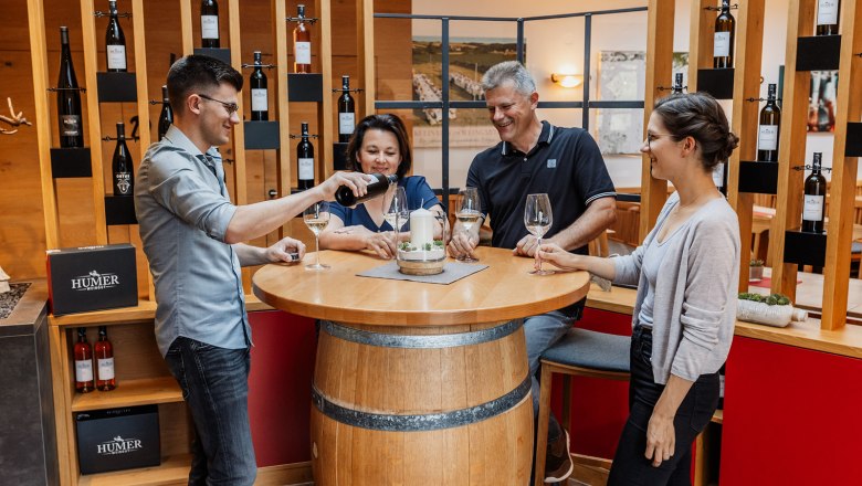 Heuriger & Weingut Humer, © Markus Knell