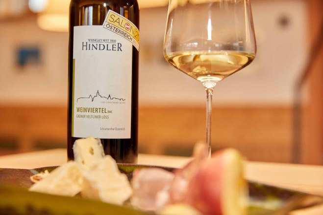 Kosten und mit dem Winzer plaudern, &copy; Weingut Hindler
