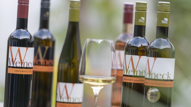Breitgefächertes Weinsortiment, © Michael Himml