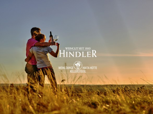Weine in freier Natur verkosten - Weingut Hindler, &copy; Pedagrafie